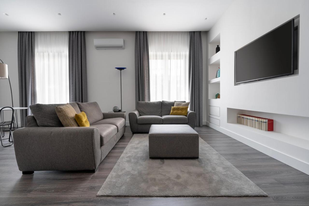 Harmony Luxury Rooms Кастеламаре ди Стабия Екстериор снимка