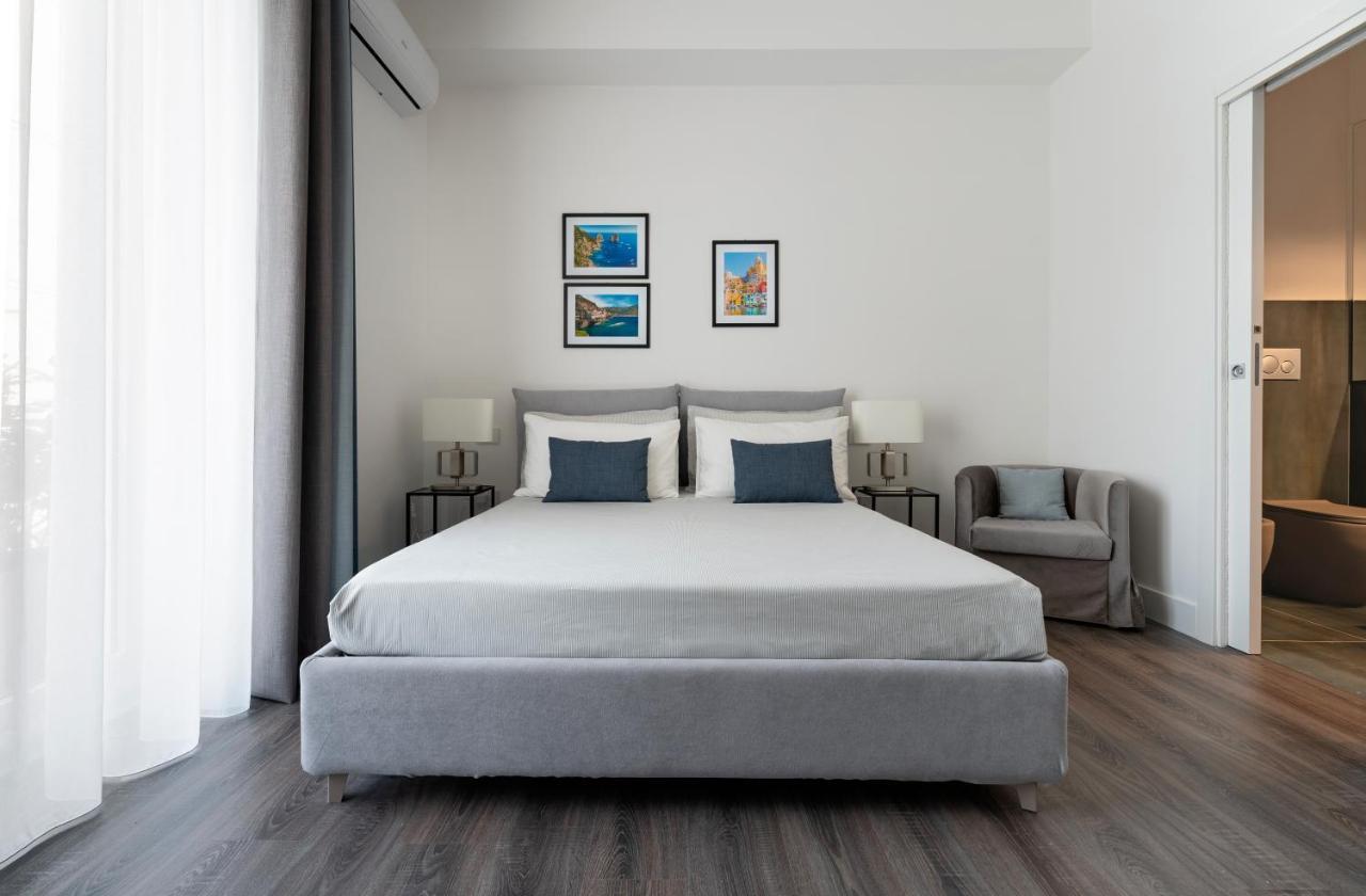 Harmony Luxury Rooms Кастеламаре ди Стабия Екстериор снимка